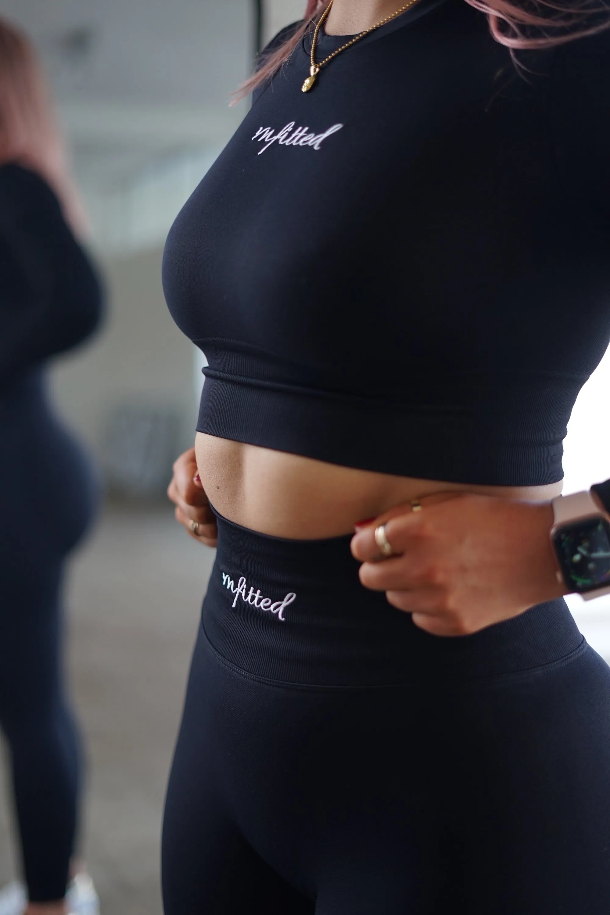 ELEVATE SEAMLESS LEGGINGS