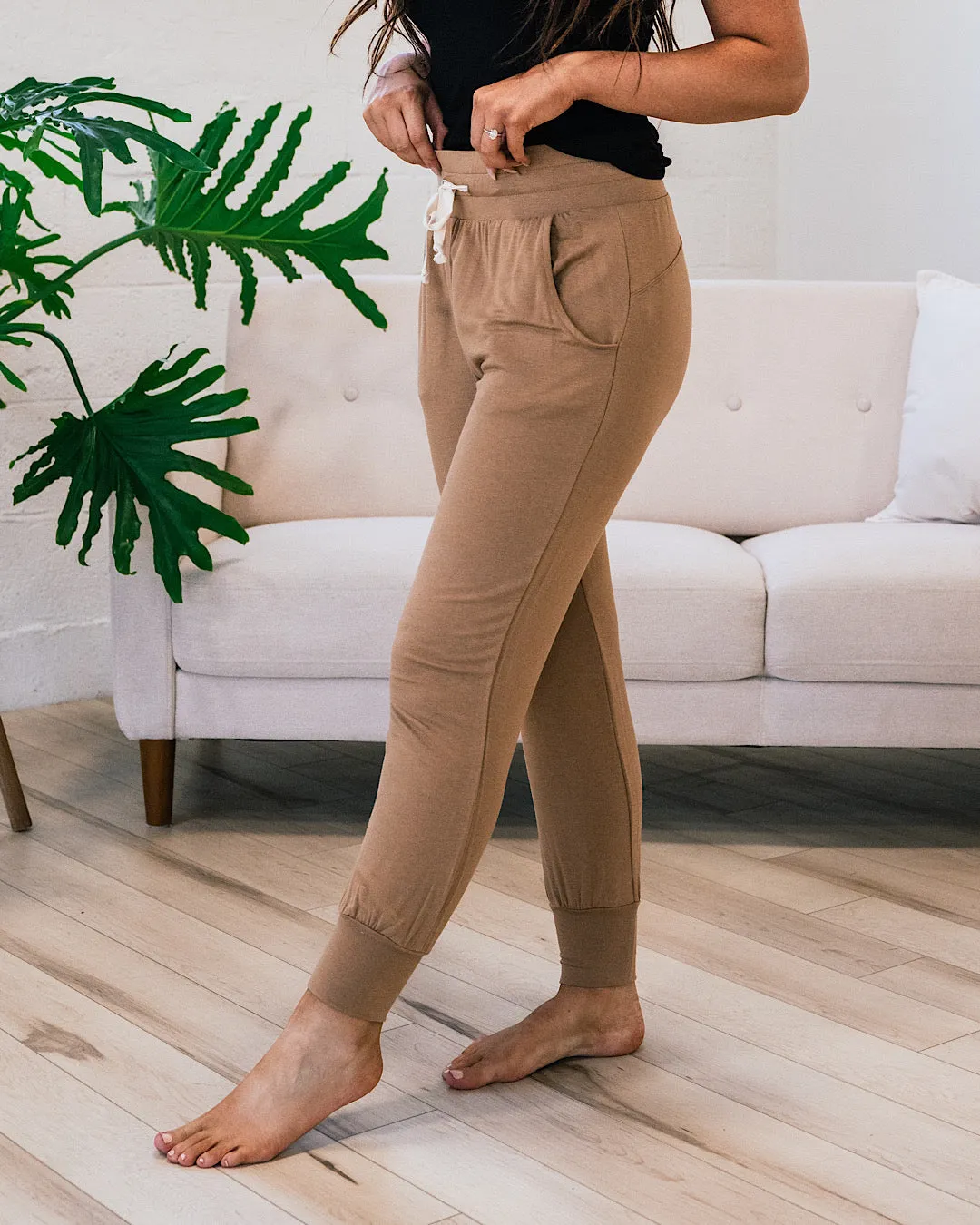 Super Stretch Comfy Joggers - Camel