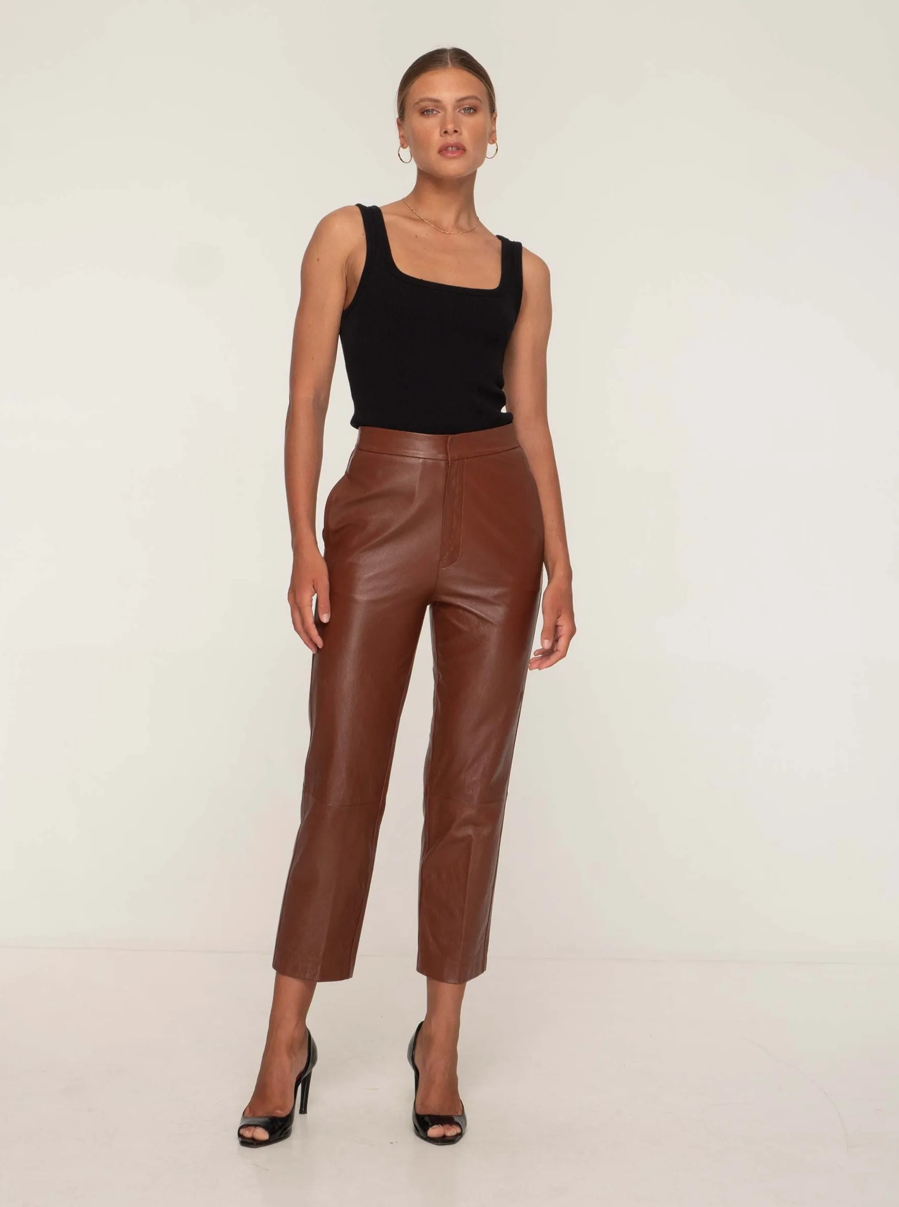 VICTORIA SLIM LEATHER PANT - WHISKEY